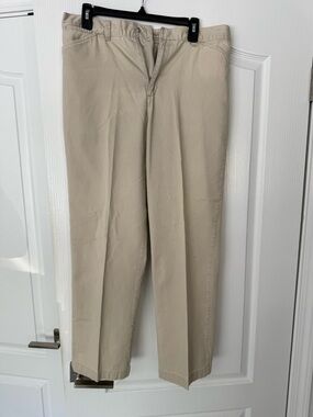 Old Navy Straight-Leg Chinos in Beige